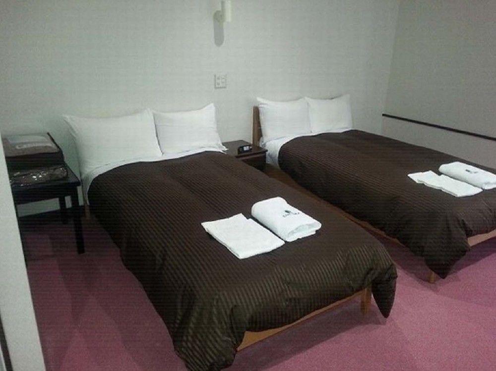Hotel Livemax Kitafuchu Bagian luar foto