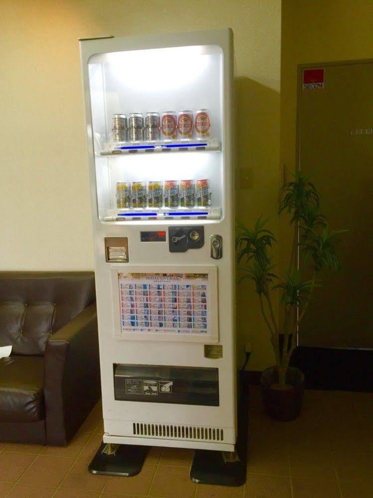 Hotel Livemax Kitafuchu Bagian luar foto