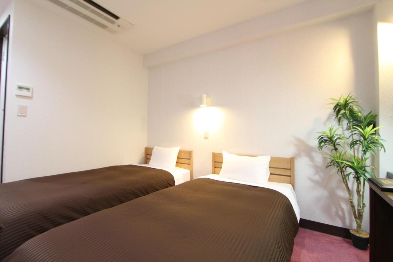 Hotel Livemax Kitafuchu Bagian luar foto