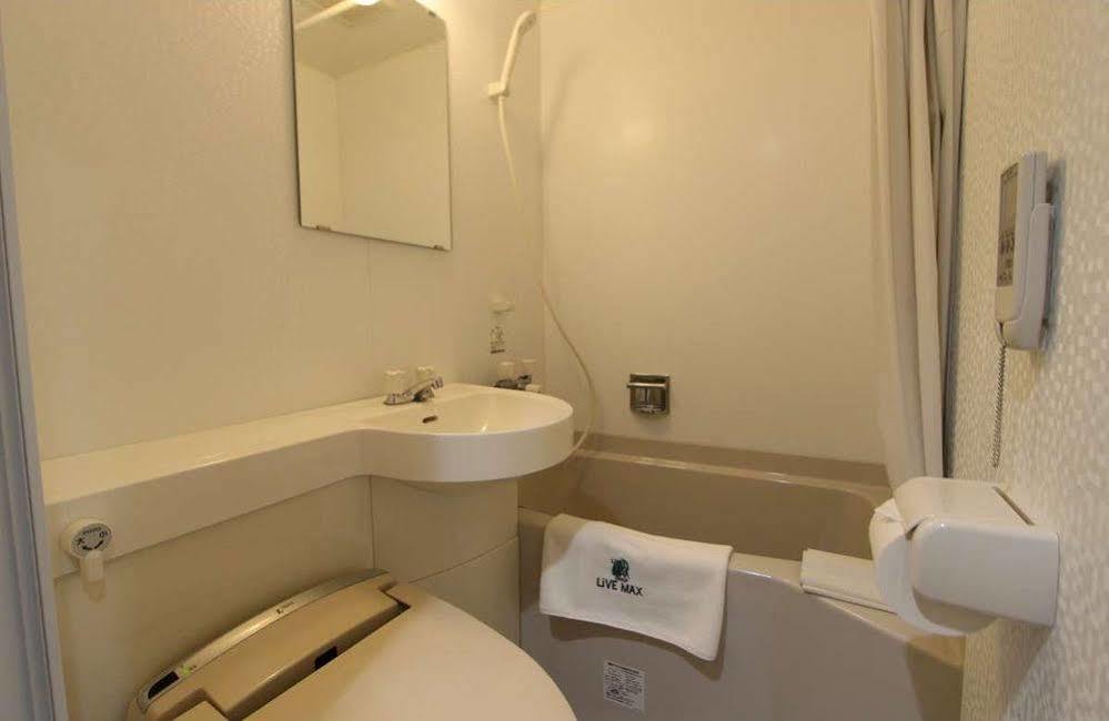 Hotel Livemax Kitafuchu Bagian luar foto